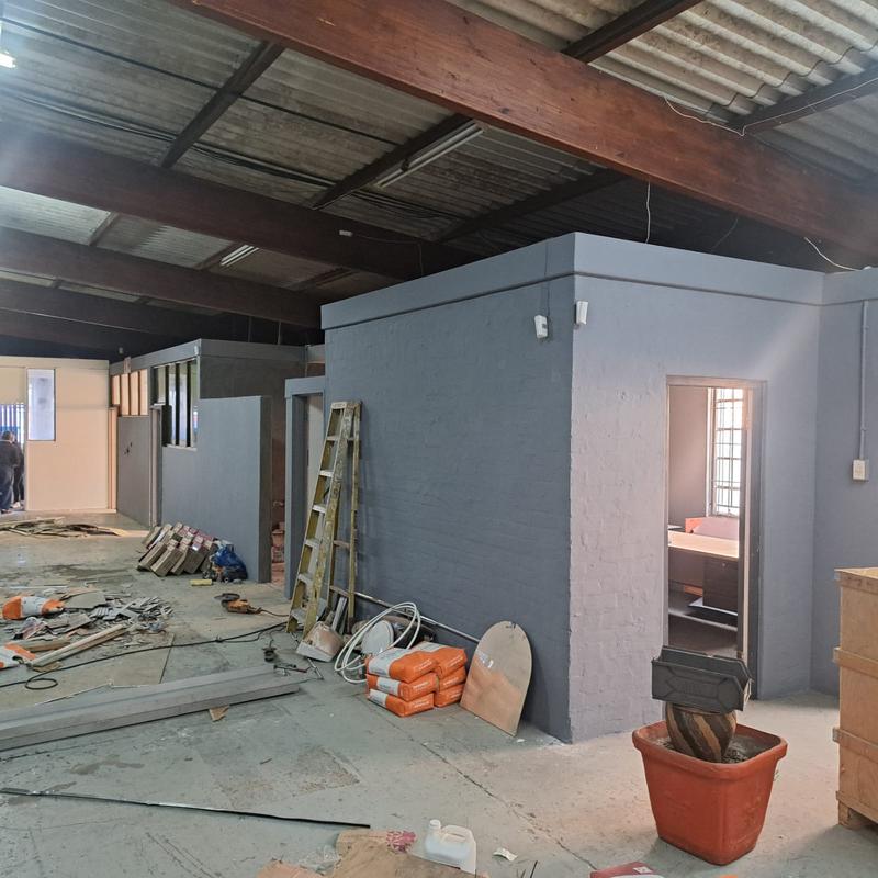To Let commercial Property for Rent in Sidwell Eastern Cape